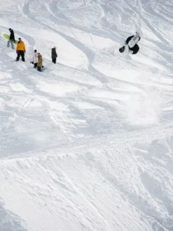 Atv 2024 Snowboard -Optimal Ski Shop Atv2024Snowboard 2