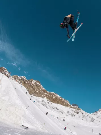 VÖLKL Revolt 84mm Flat 180 2023 Skis 3 VÖLKL Revolt 84mm Flat 180 2023 Skis - Image 3