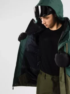 Oakley Sierra Insulated Jacket -Optimal Ski Shop SierraInsulatedJacket 4